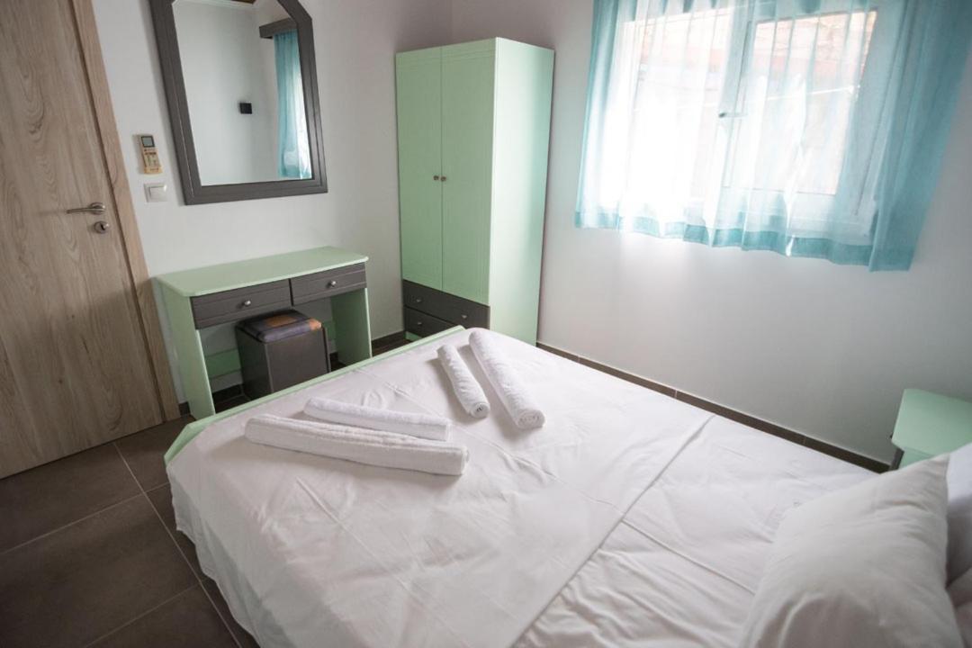 Olive Tree Villa Lijá Kültér fotó