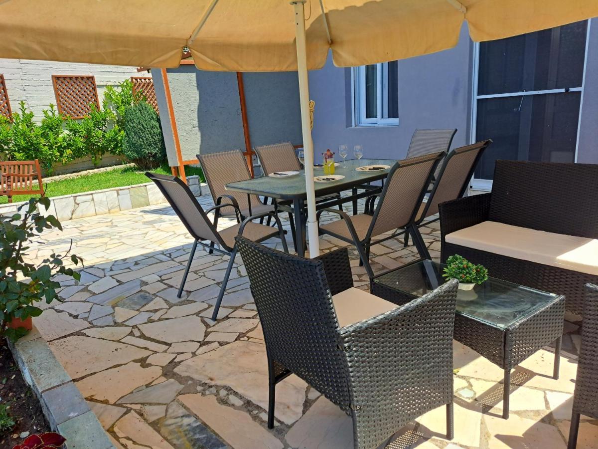 Olive Tree Villa Lijá Kültér fotó